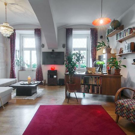 Victoria Design Stays - Apartment Rehorova プラハ エクステリア 写真