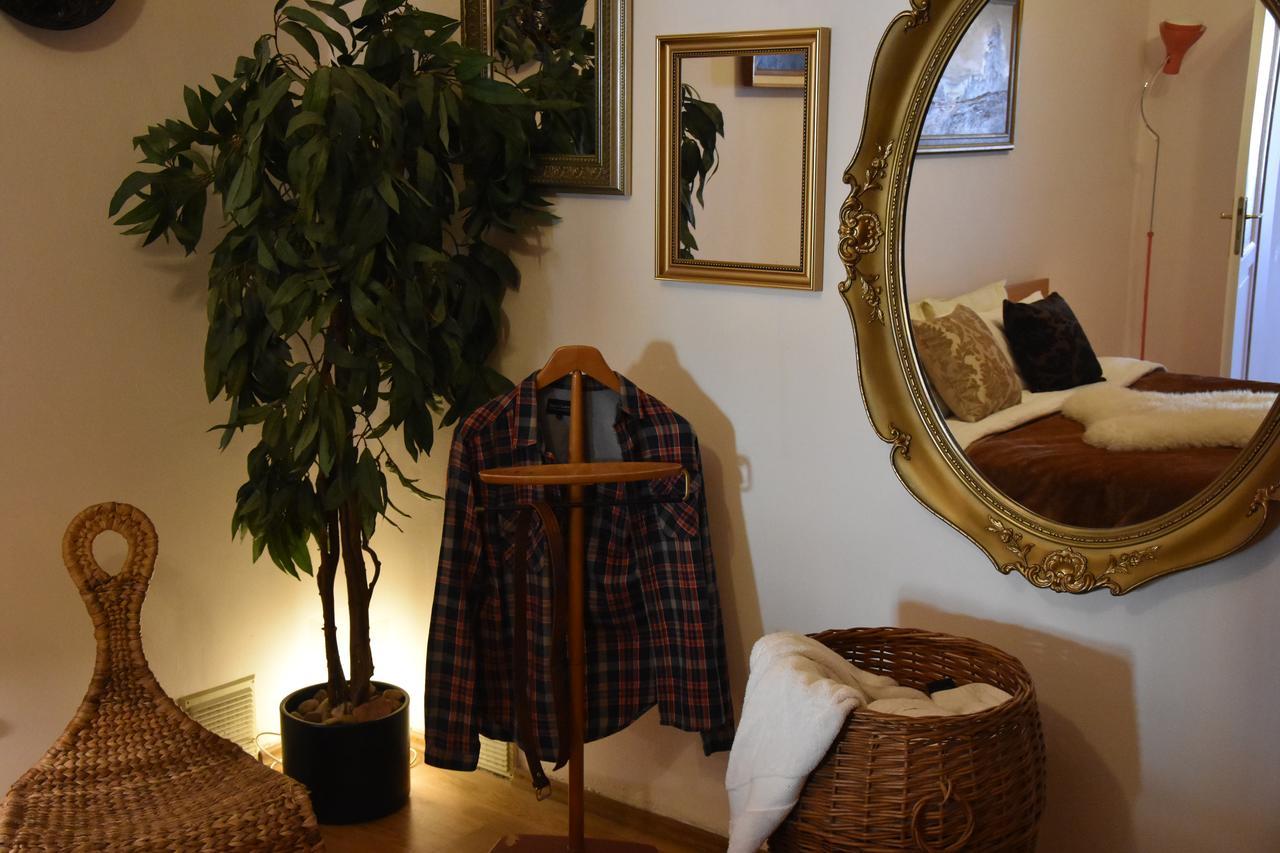 Victoria Design Stays - Apartment Rehorova プラハ エクステリア 写真