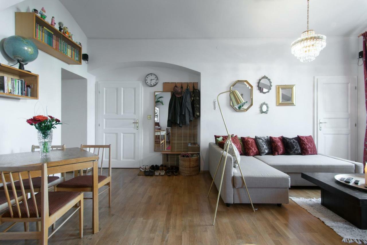 Victoria Design Stays - Apartment Rehorova プラハ エクステリア 写真