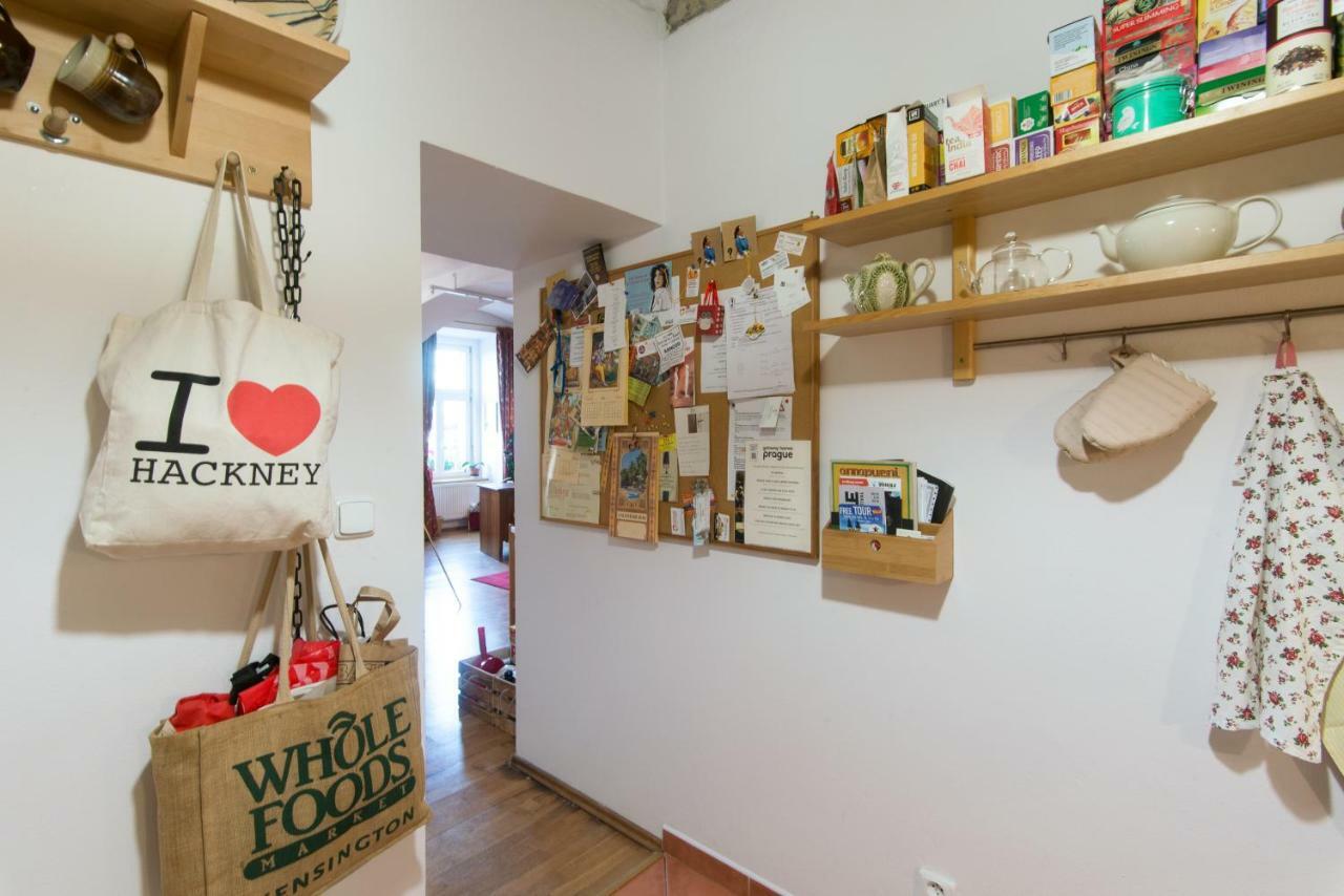Victoria Design Stays - Apartment Rehorova プラハ エクステリア 写真