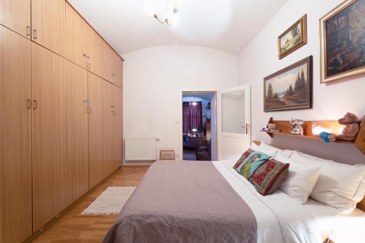 Victoria Design Stays - Apartment Rehorova プラハ エクステリア 写真